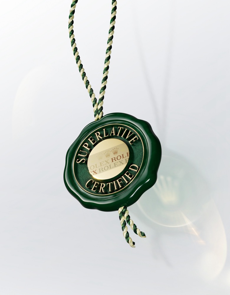rolex-explorer-greenseal_2301_002a_rvb-portrait